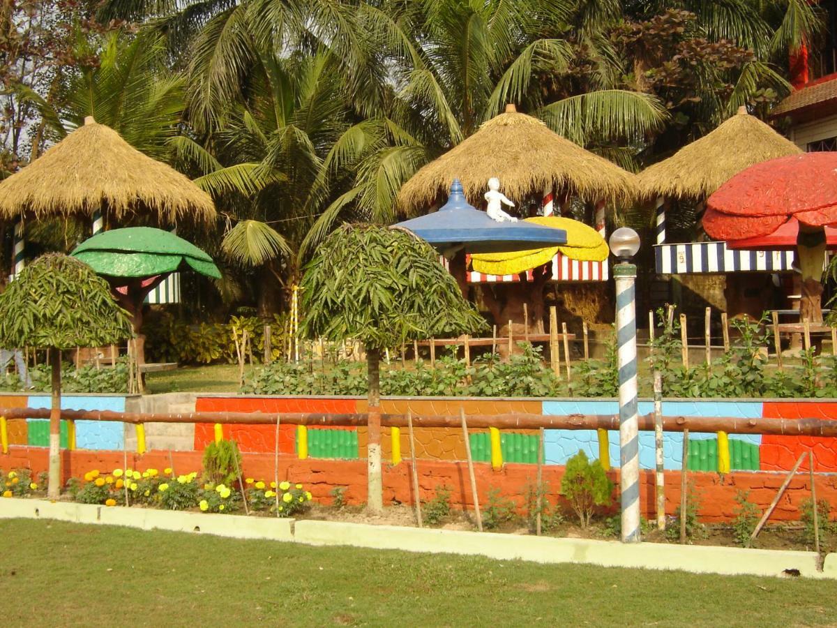 Palm Village Resort Calcuta Exterior foto